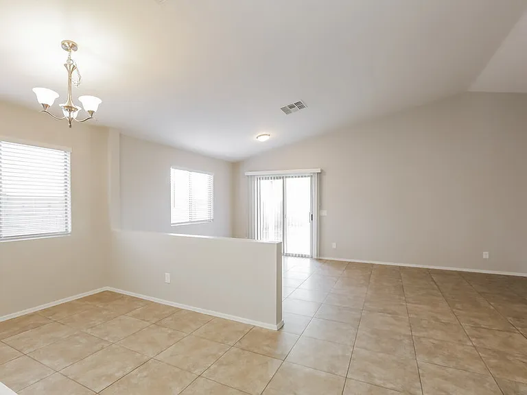 21861 W Mohave St — Photo 5