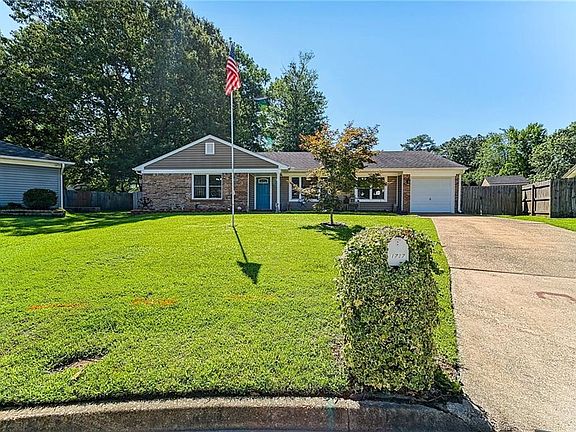 3rd image of 1717 Caroga Ct