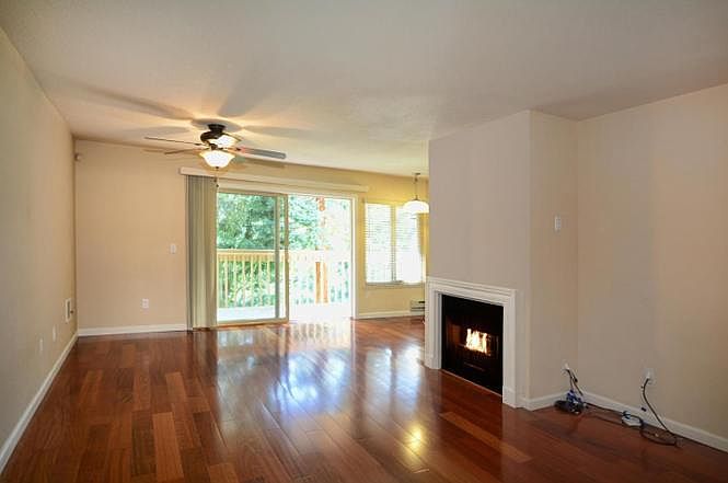 1st image of 300 Glenwood Cir APT 195