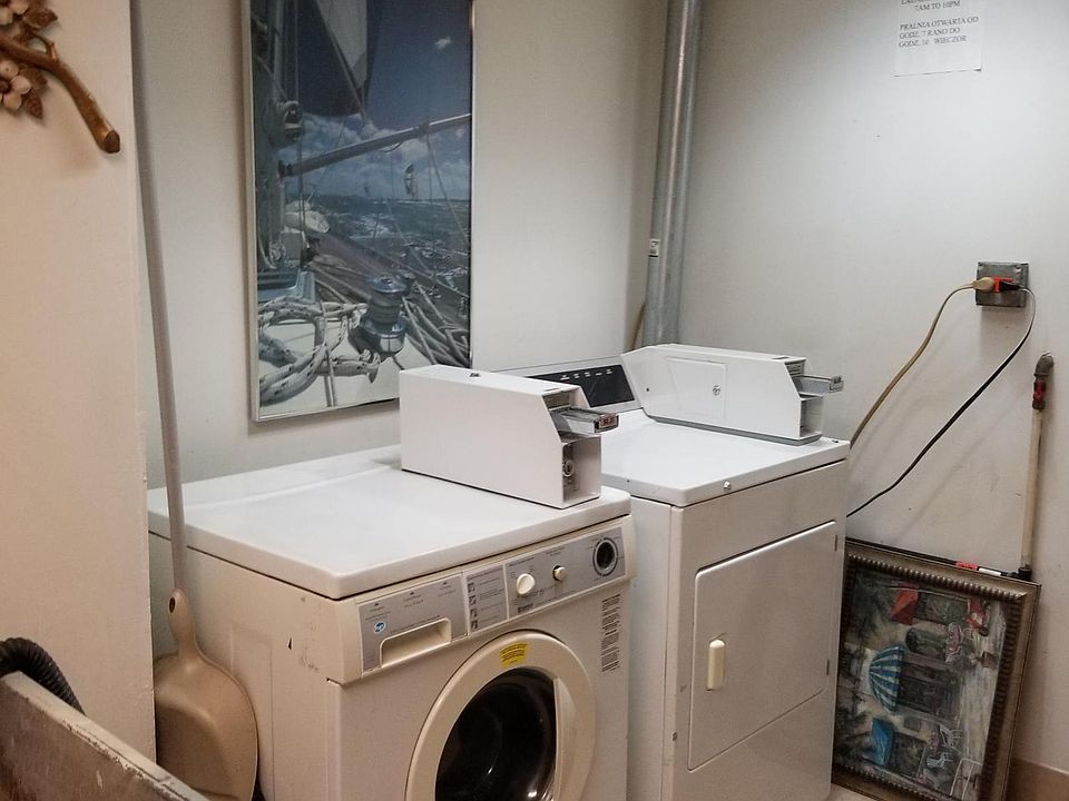 1st image of 1037 Warner Ave APT 8