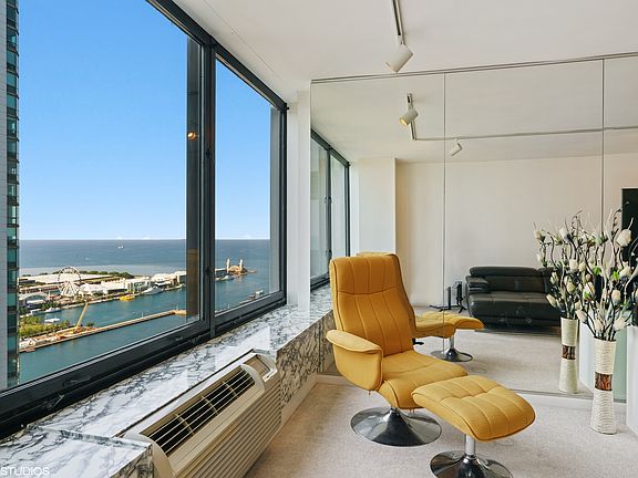 3rd image of 155 N Harbor Dr APT 4206