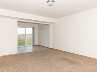 9679 Hayden Dr APT 7, Mascoutah, IL 62258