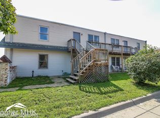 318 Fremont St APT 8, Manhattan, KS 66502
