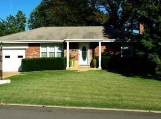 10106 Maryvale Ln, Saint Louis, MO