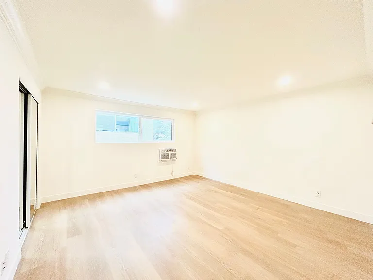 3735 Bagley Ave — Photo 9