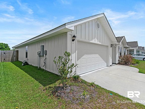3rd image of 22263 Aleutian Ave