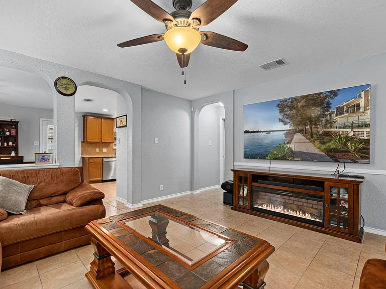 9426 Palomino Path — Photo 10