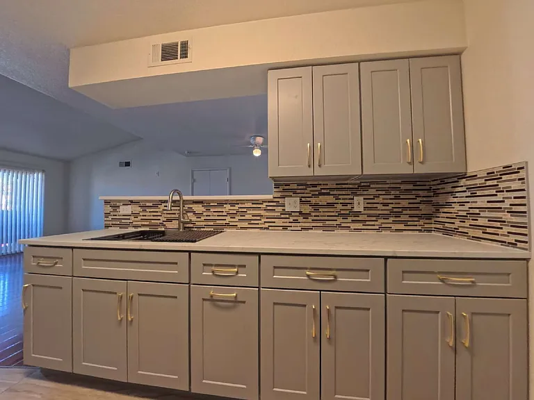 8101 W Flamingo Rd #2013 — Photo 7