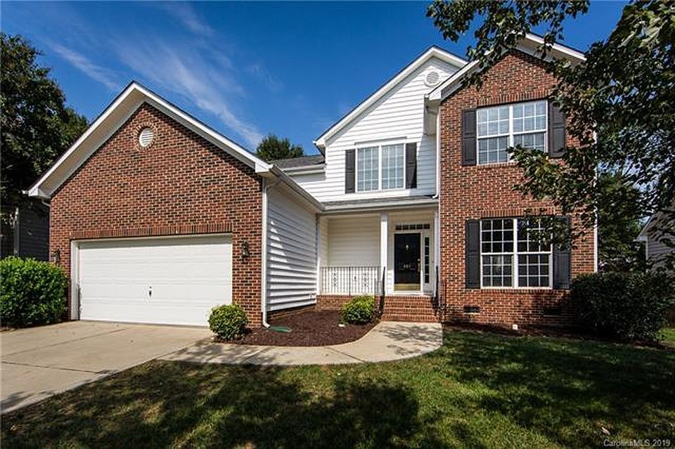 1st image of 407 Amersham Ln