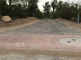 817 W Cresta Loma Dr, Tucson, AZ 85704