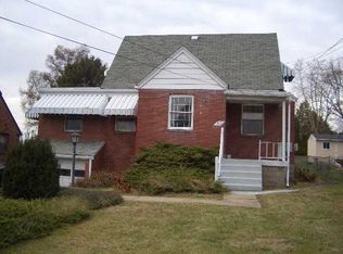 811 Irwin Dr, Pittsburgh, PA