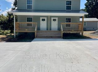 141-155 Oak St UNIT 143, Athens, TN 37303