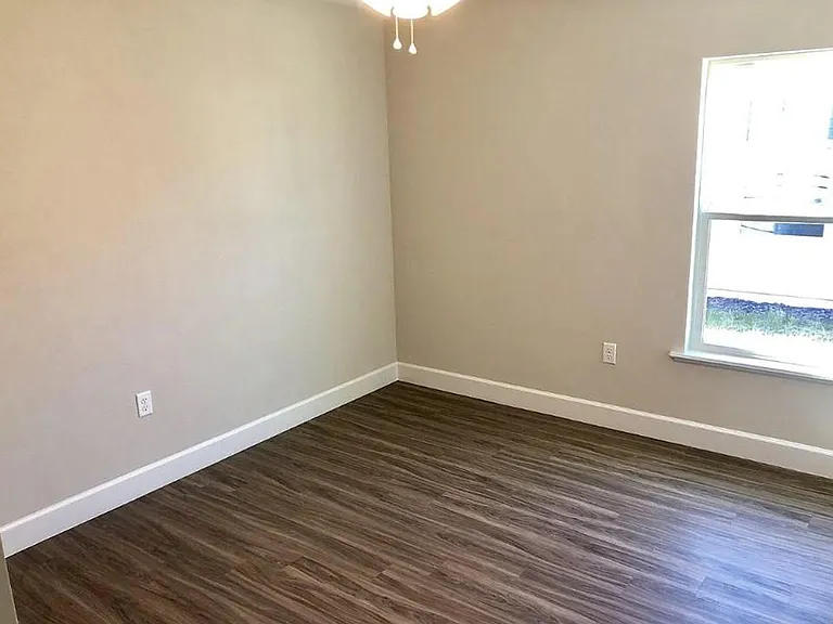 25108 SW 9th Ln — Photo 8