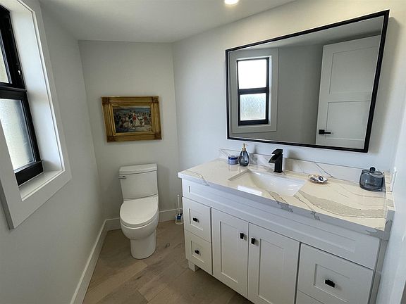 5th image of 19800 Sandpointe Bay Dr APT 411