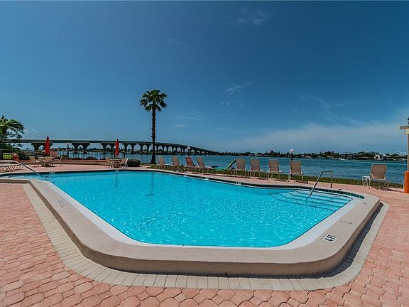 5th image of 6279 Sun Blvd APT 607