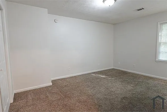 5504 Estates Ct #5504 — Photo 10