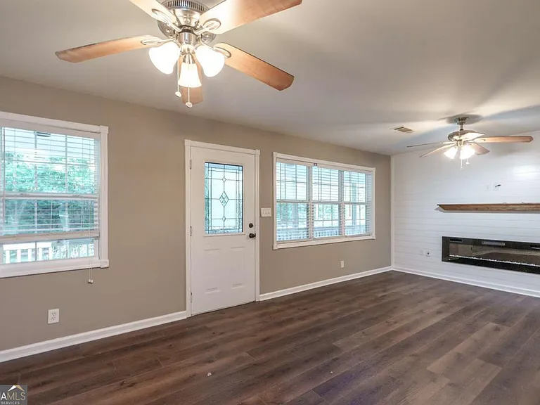 3322 Dewey Hogan Rd — Photo 10