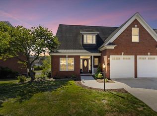 8538 Whistling Straits Dr, Radford, VA 24141