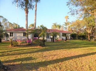 9595 Oakwood Dr, Lake Wales, FL 33898