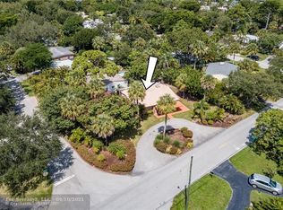 1701 SW 13th Ct, Fort Lauderdale, FL 33312