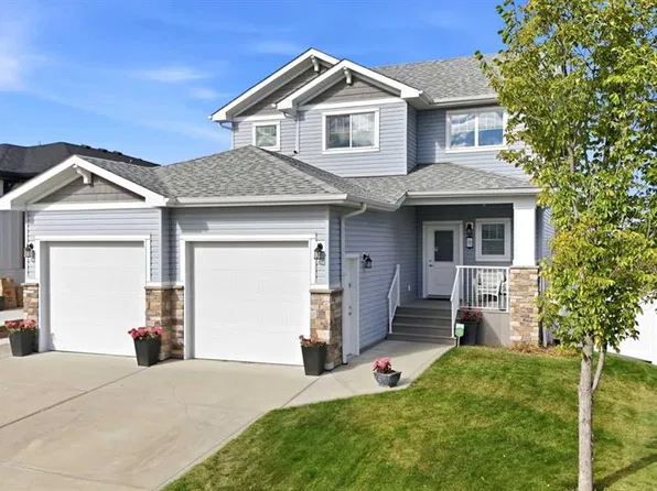15 S Cole Way, Sylvan Lake, AB T4S 0L6