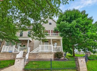 2779 Crinkle Root Dr, Fitchburg, WI 53711