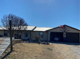 9612 E Etowah Rd, Noble, OK 73068