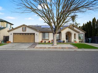 1905 Legend Dr, Modesto, CA 95357