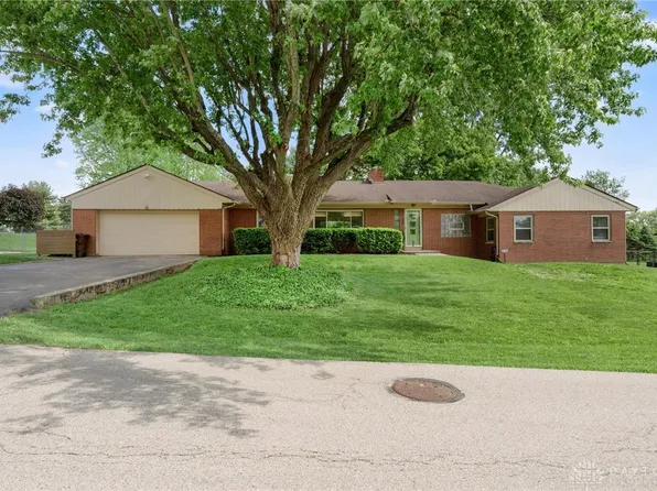 285 Helen Ave, Xenia, OH 45385