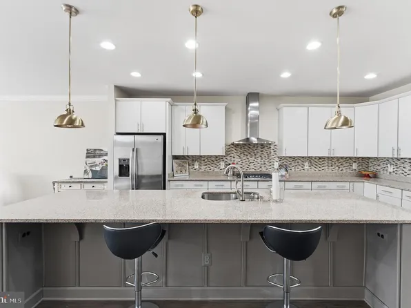 21254 Barley Hall Ter, Ashburn, VA 20147