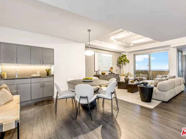 7250 Franklin Ave Unit 1204, Los Angeles, CA 90046