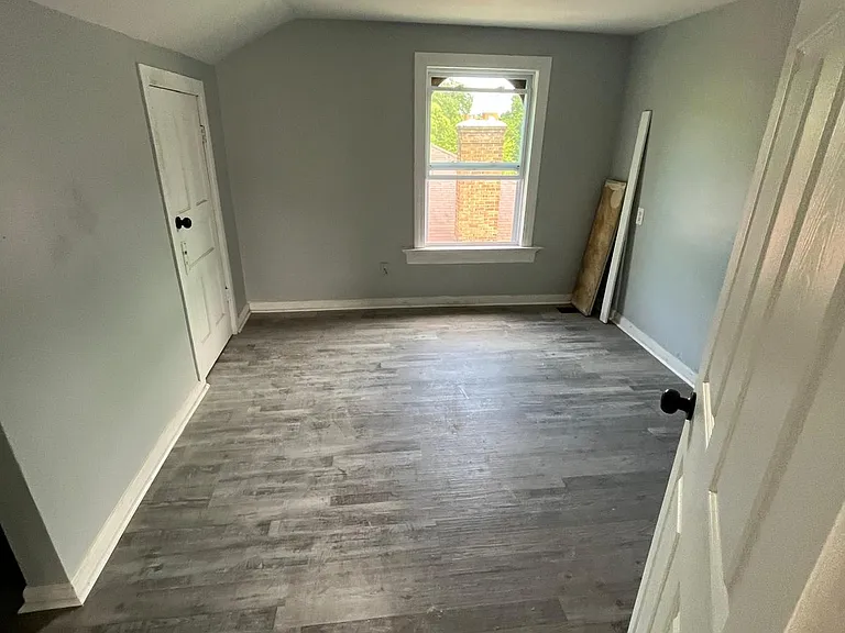 3006 Glenway Ave — Photo 21