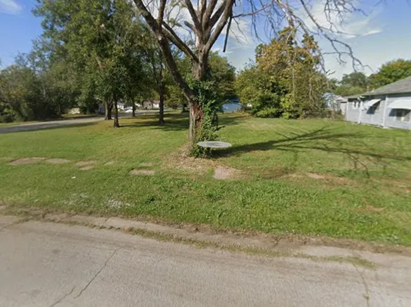 312 W Martin St, Coffeyville, KS 67337