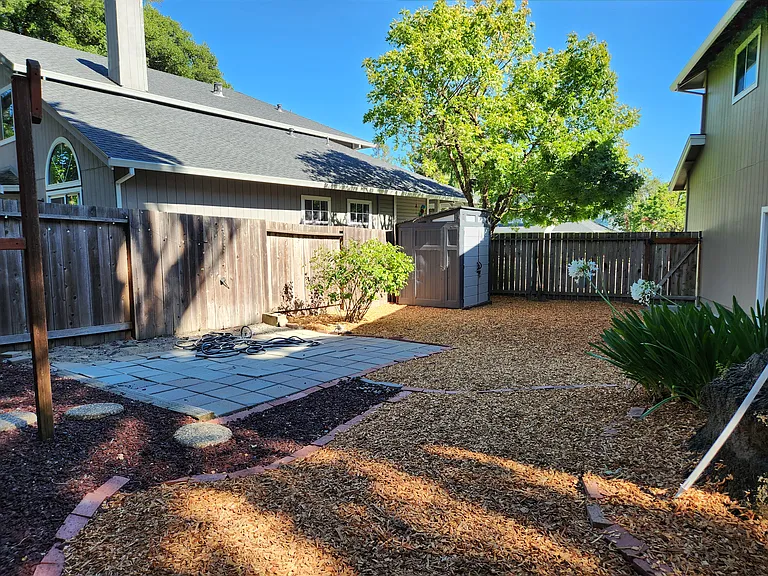 2179 Zinfandel Ave — Photo 29