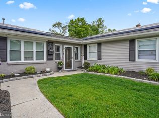 4 Trebing Ln, Willingboro, NJ 08046