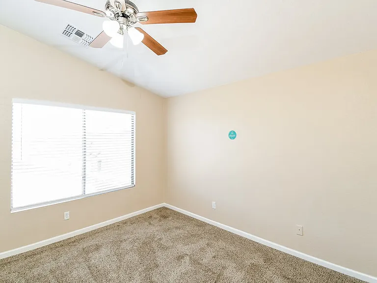 810 E Rossi Ct — Photo 10