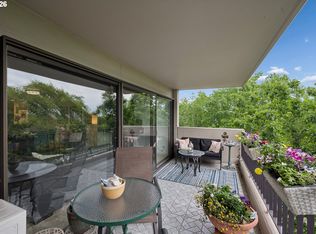 2221 SW 1st Ave APT 623, Portland, OR 97201