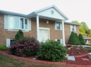 4311 Hardesty Ct, Huntingtown, MD 20639