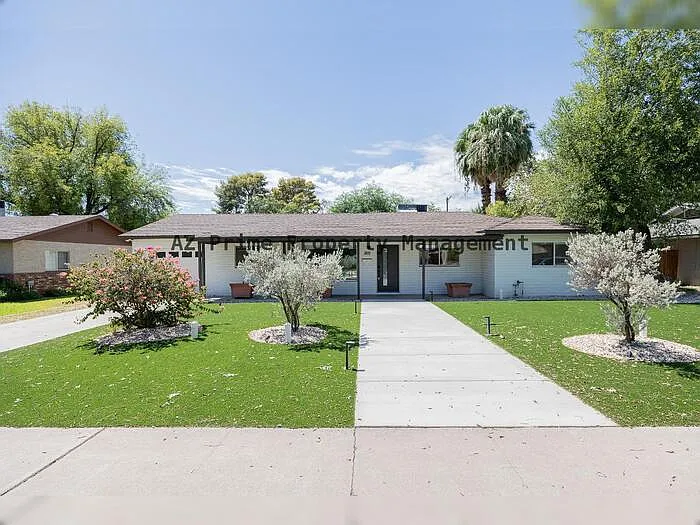 4 bed, 3.5 bath, 2493 sqft, $4,495 — Photo 3