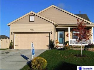 17110 Colony Dr, Omaha, NE 68136