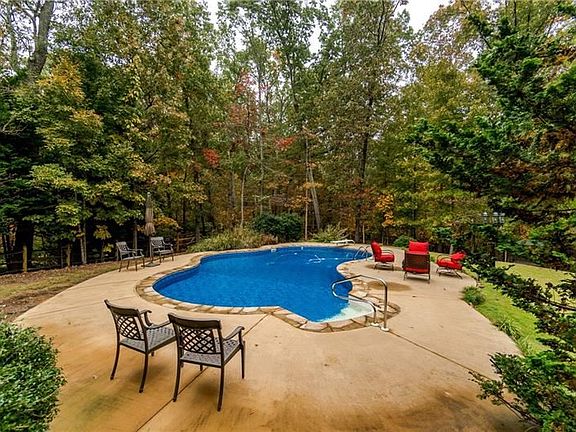 2nd image of 4446 Madison Woods Dr NW