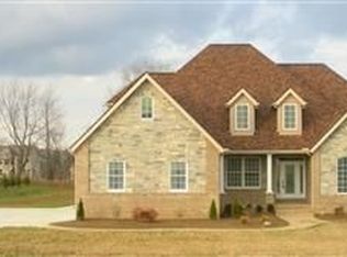 2249 Canterbury Farm Dr, Hinckley, OH 44233