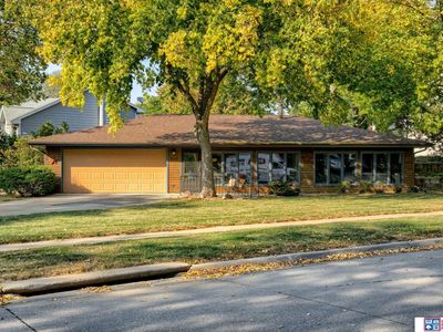 6531 Densmore Rd, Lincoln, NE, 68512