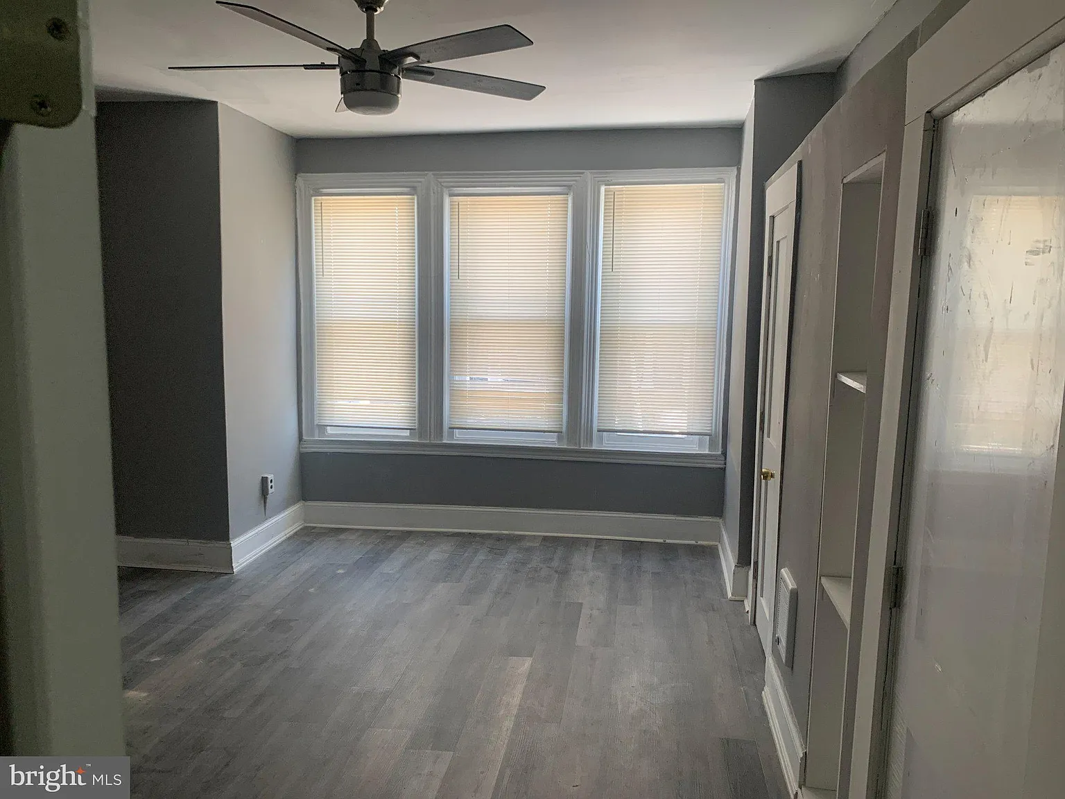 2 bed, 1.0 bath, 1246 sqft, $1,250 — Photo 2