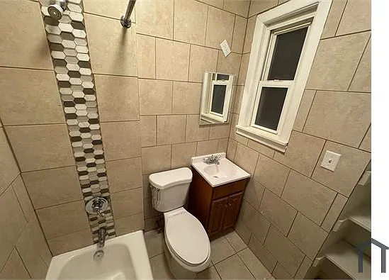220 Roseville Ave #405 — Photo 4