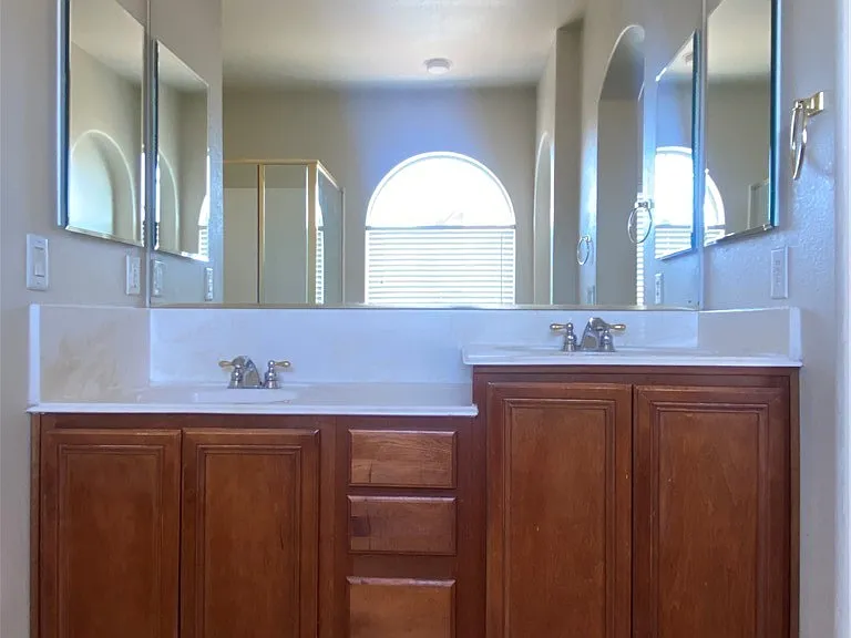 5980 Fidenza Ave — Photo 38