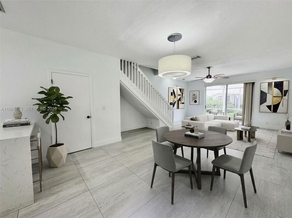 1861 Salerno Cir #1861
