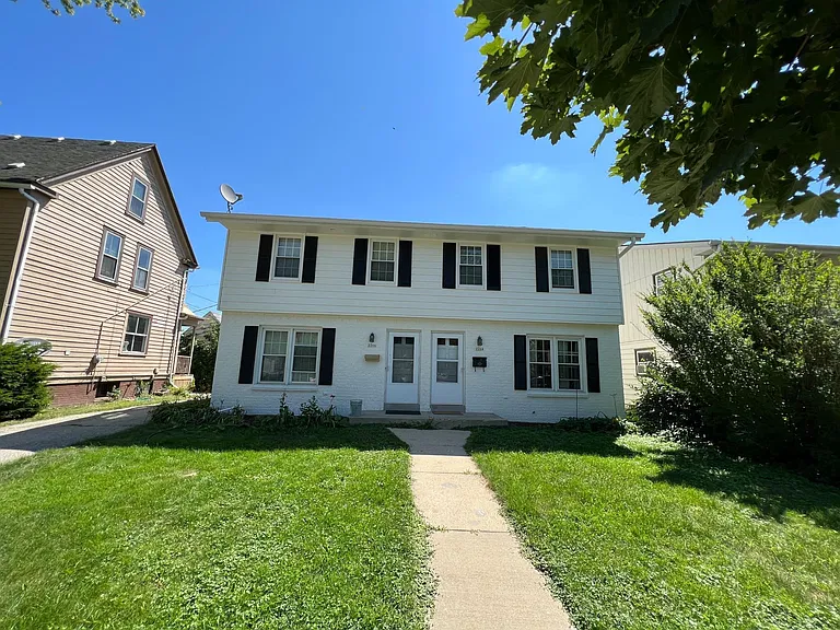 2264 Lefeber Ave — Photo 1