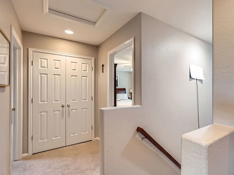 6745 Brittany Dr — Photo 11