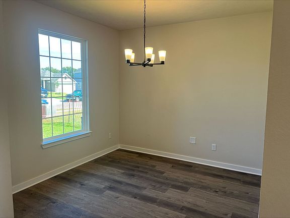 2nd image of 306 Broaddus Bnd
